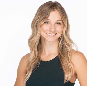 Meet your Posher, Christa michelle